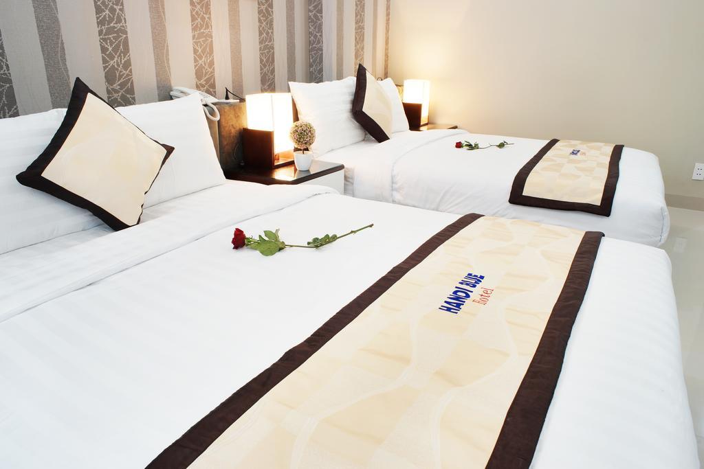 Hanoi Blue Hotel - The Water Front Дананг Экстерьер фото